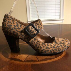 *NEW* LEOPARD PRINT 🐆 SLIP ON STRAP PUMP HEEL SHOES